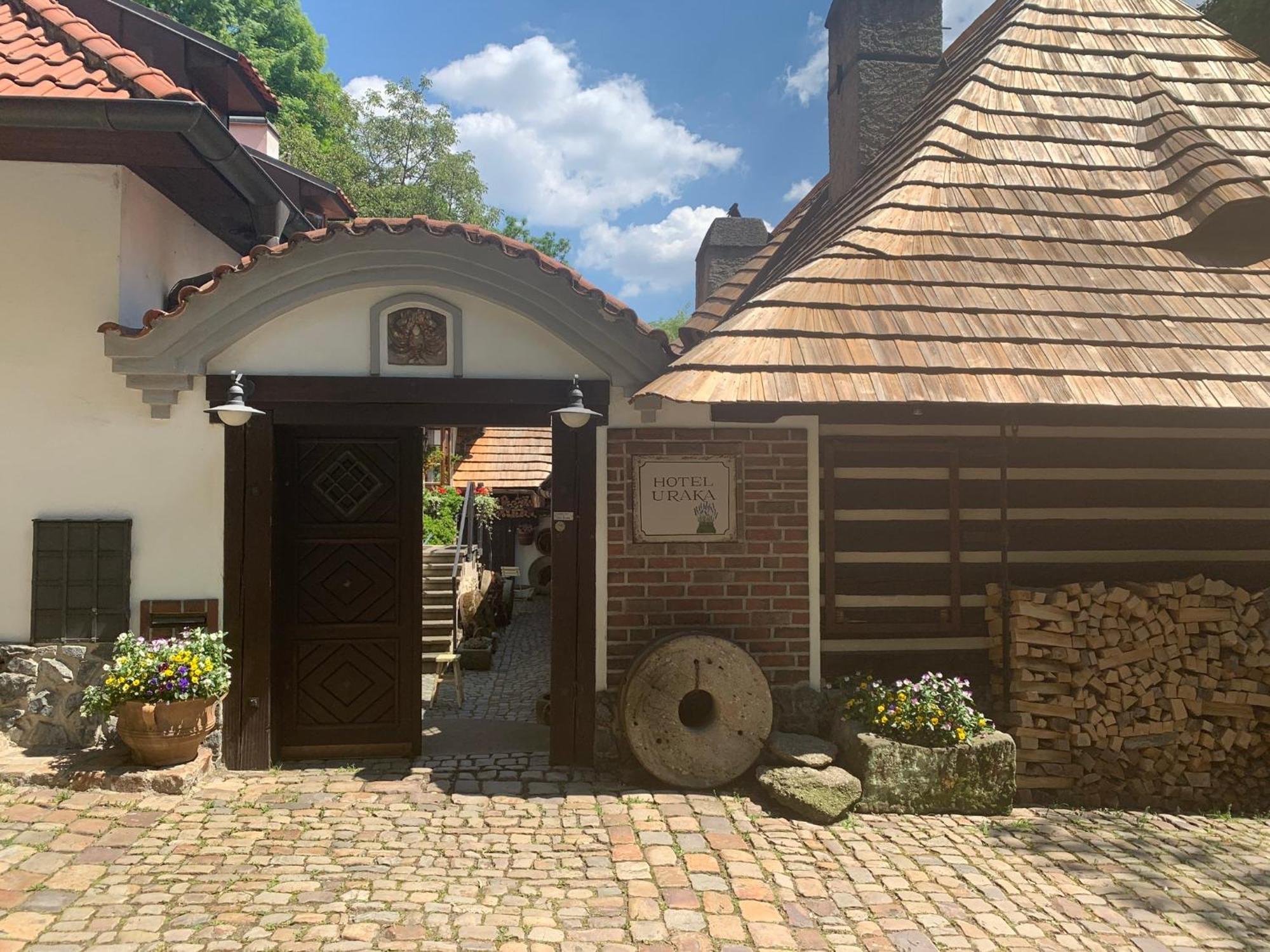 Romantik Hotel U Raka Прага Экстерьер фото