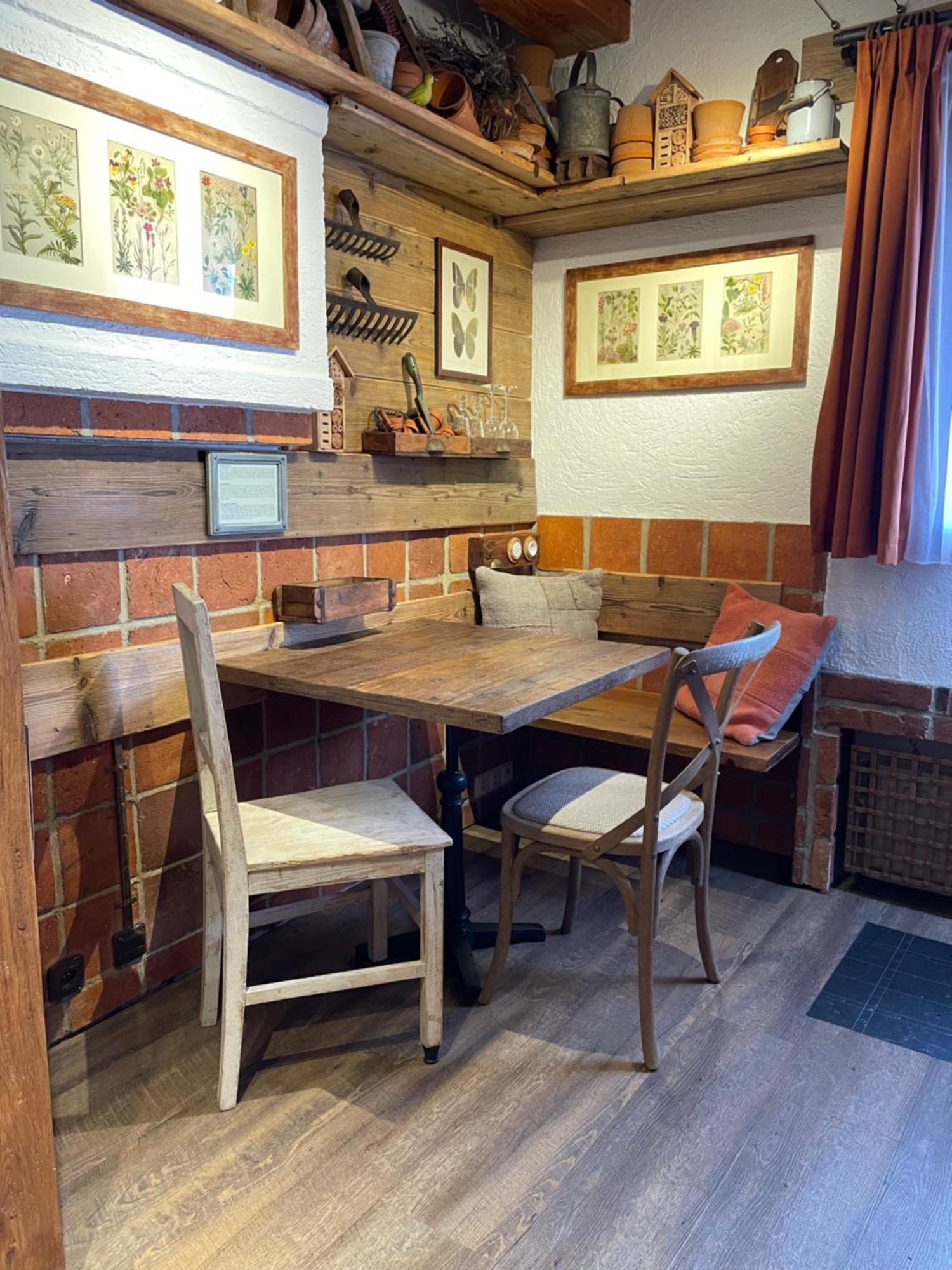 Romantik Hotel U Raka Прага Экстерьер фото